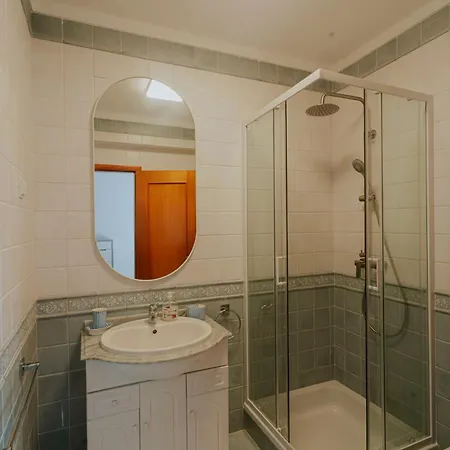 24 - Silver Coast Sunsets アパート ロウリニャン