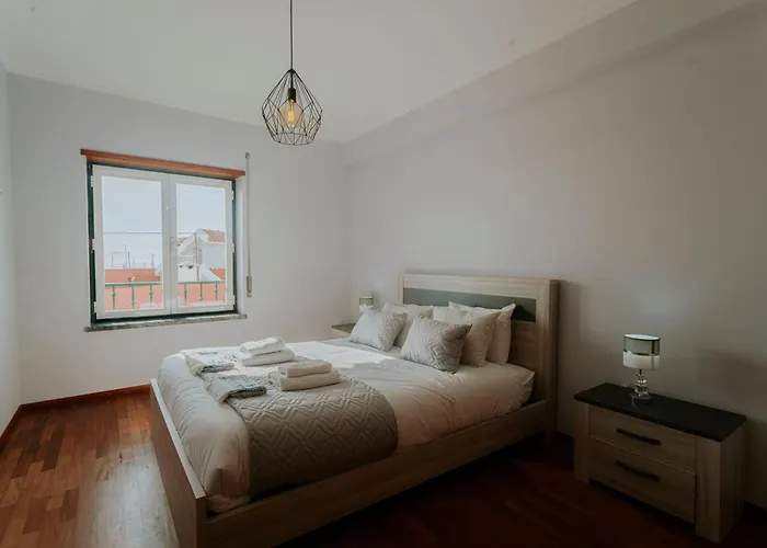 24 - Silver Coast Sunsets Apartment *